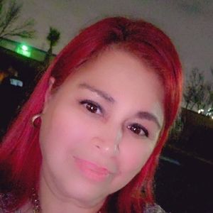 Meet your Posher, Elisa